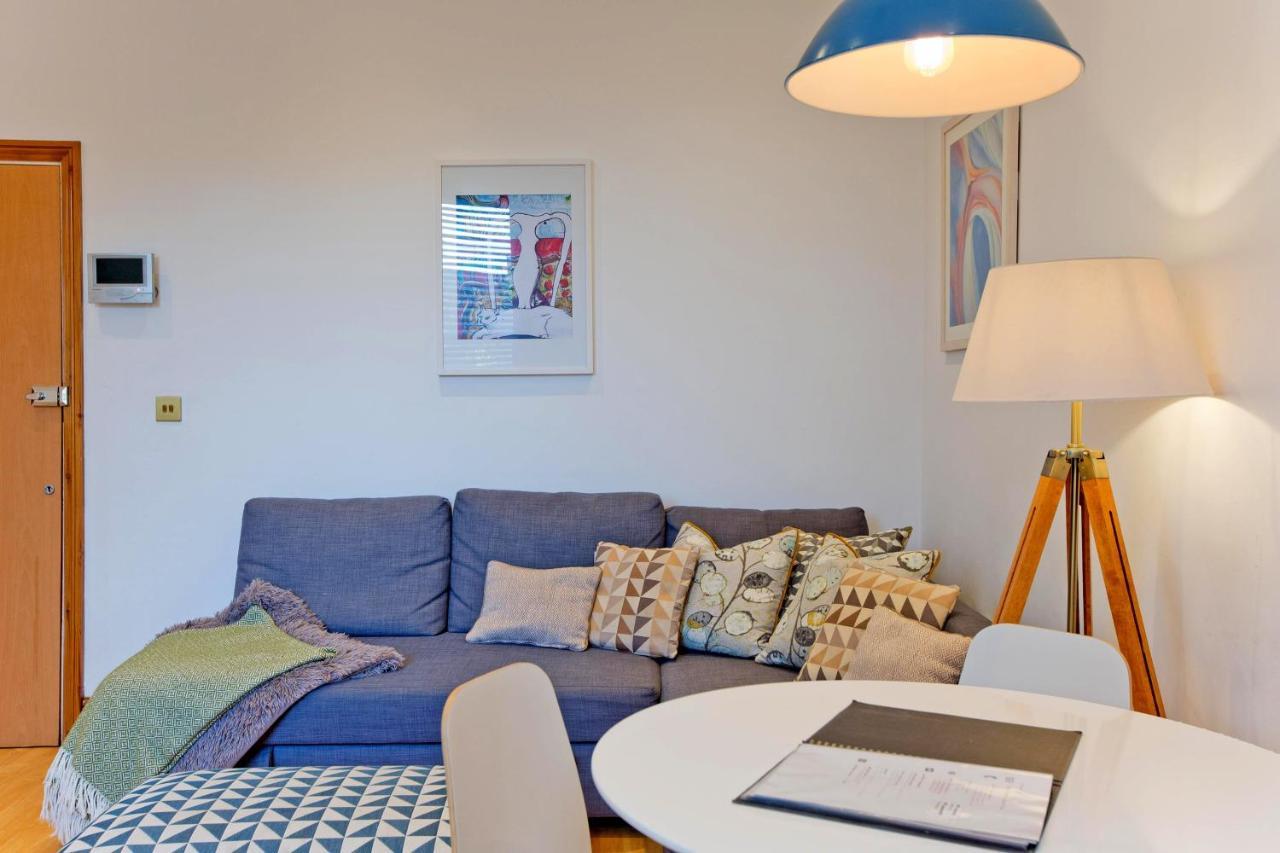 Spacious Highbury Fields 1 Bedroom Apartment - Parking By Request Λονδίνο Εξωτερικό φωτογραφία