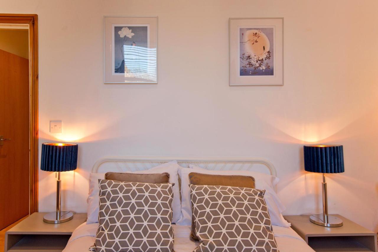 Spacious Highbury Fields 1 Bedroom Apartment - Parking By Request Λονδίνο Εξωτερικό φωτογραφία